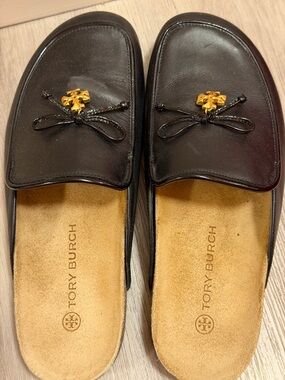 Tory Burch Charm Mule Flats Black